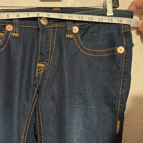 Classic Blue Straight Leg Jeans Timeless Style - Picture 11 of 11